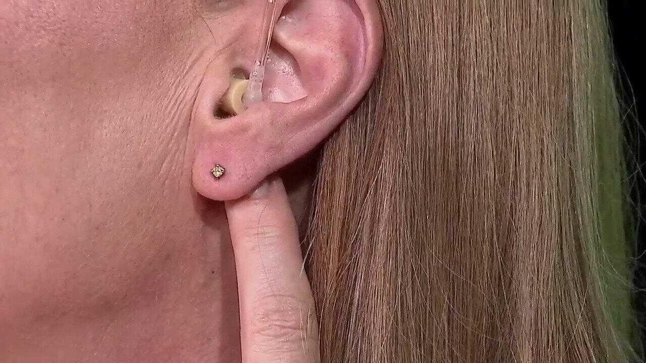 Video Orecchini in argento con Diamante Giallo I3