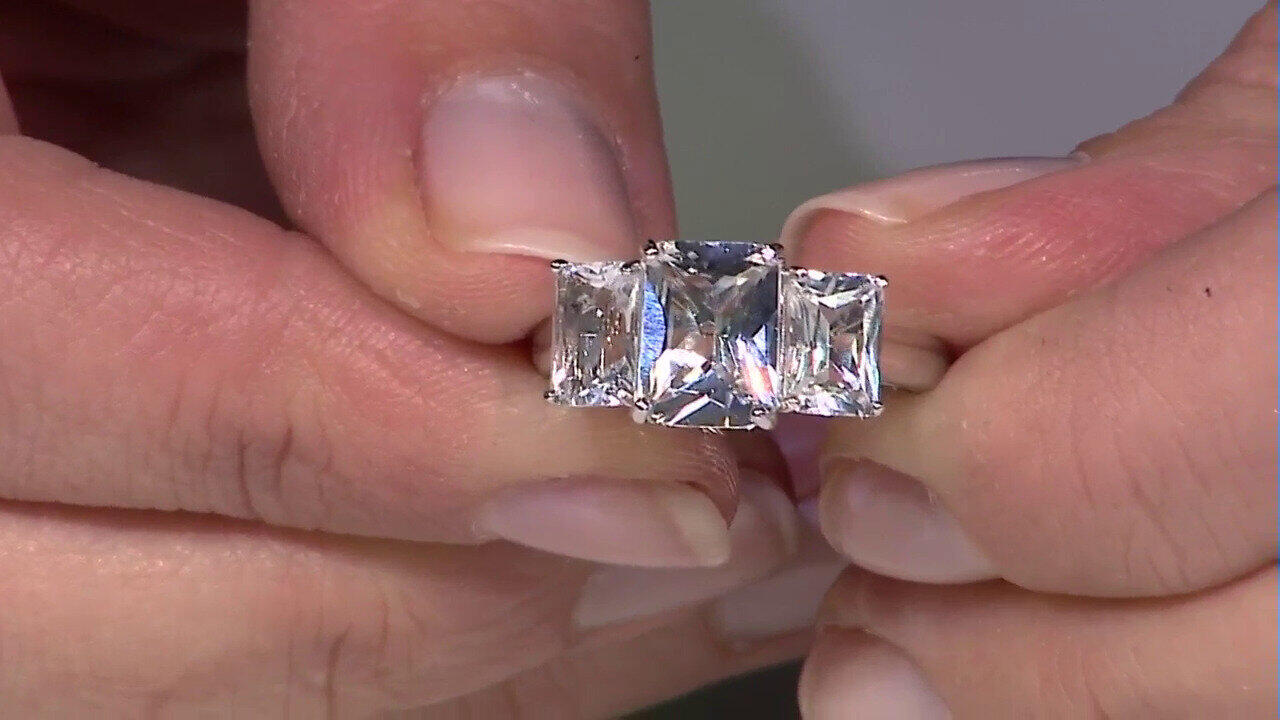 Video White Topaz Silver Ring