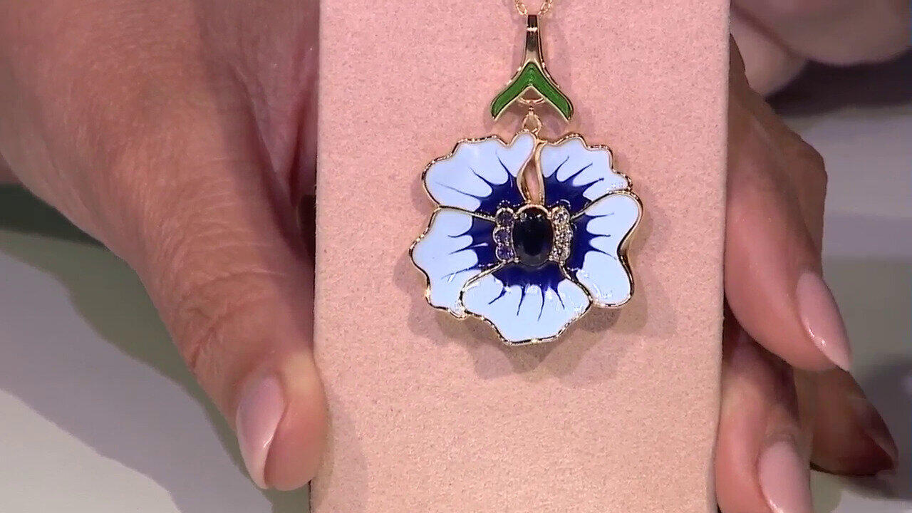 Video Collar en plata con Zafiro azul de Madagascar (Adela Silber)