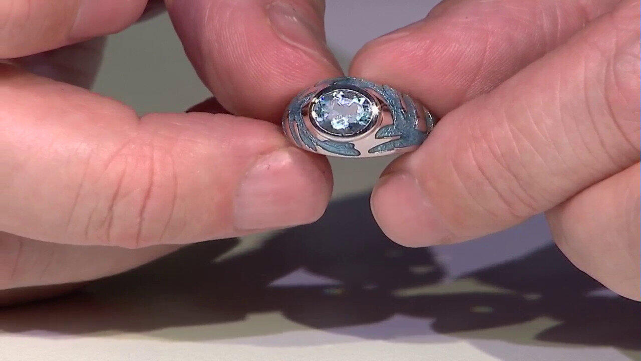 Video Anillo en plata con Topacio azul cielo (Adela Silber)