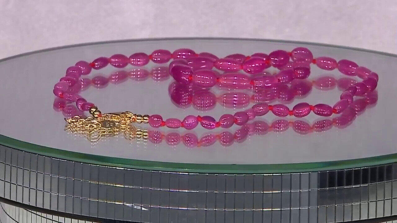Video Madagascar Pink Sapphire Silver Necklace (Adela Silber)
