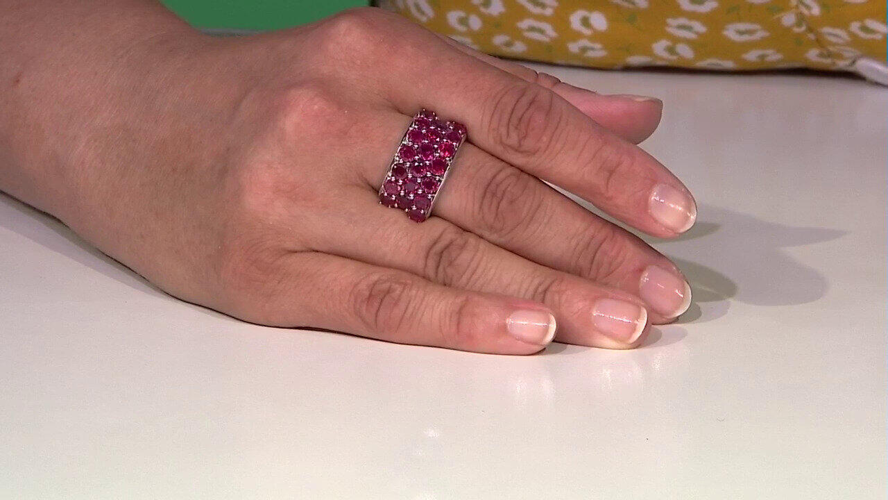 Video Madagascar Ruby Silver Ring (de Melo)