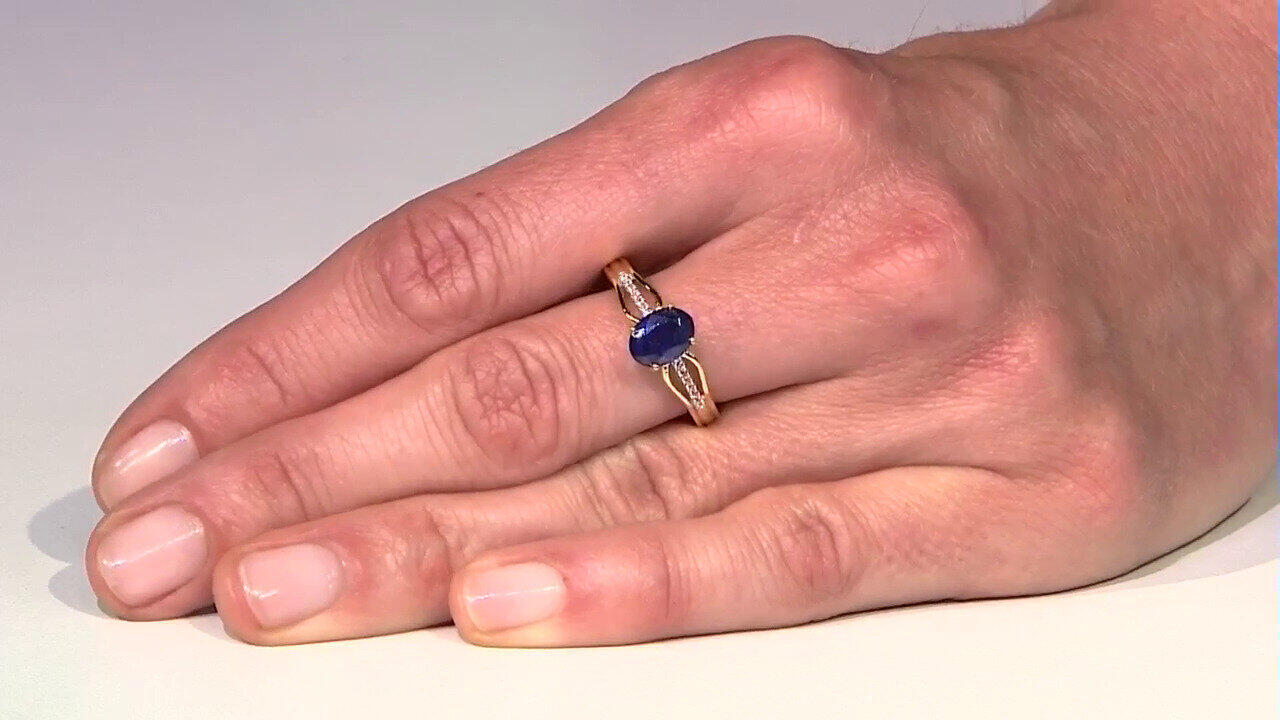 Video Madagascar Blue Sapphire Silver Ring