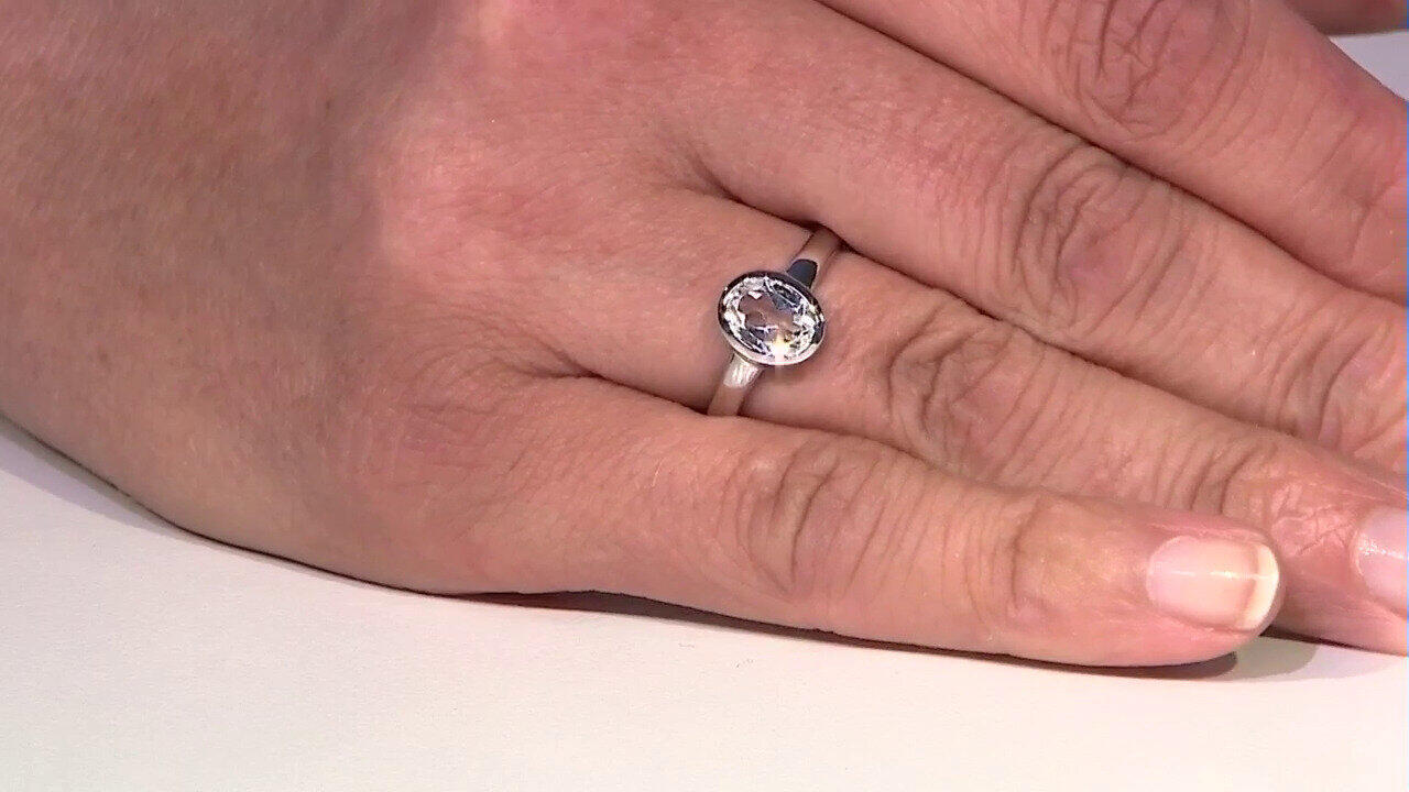 Video White Topaz Silver Ring