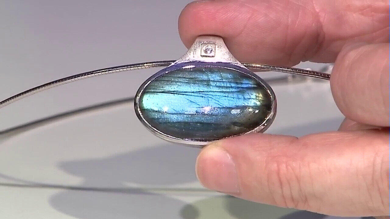 Video Ciondolo in argento con Labradorite (MONOSONO COLLECTION)