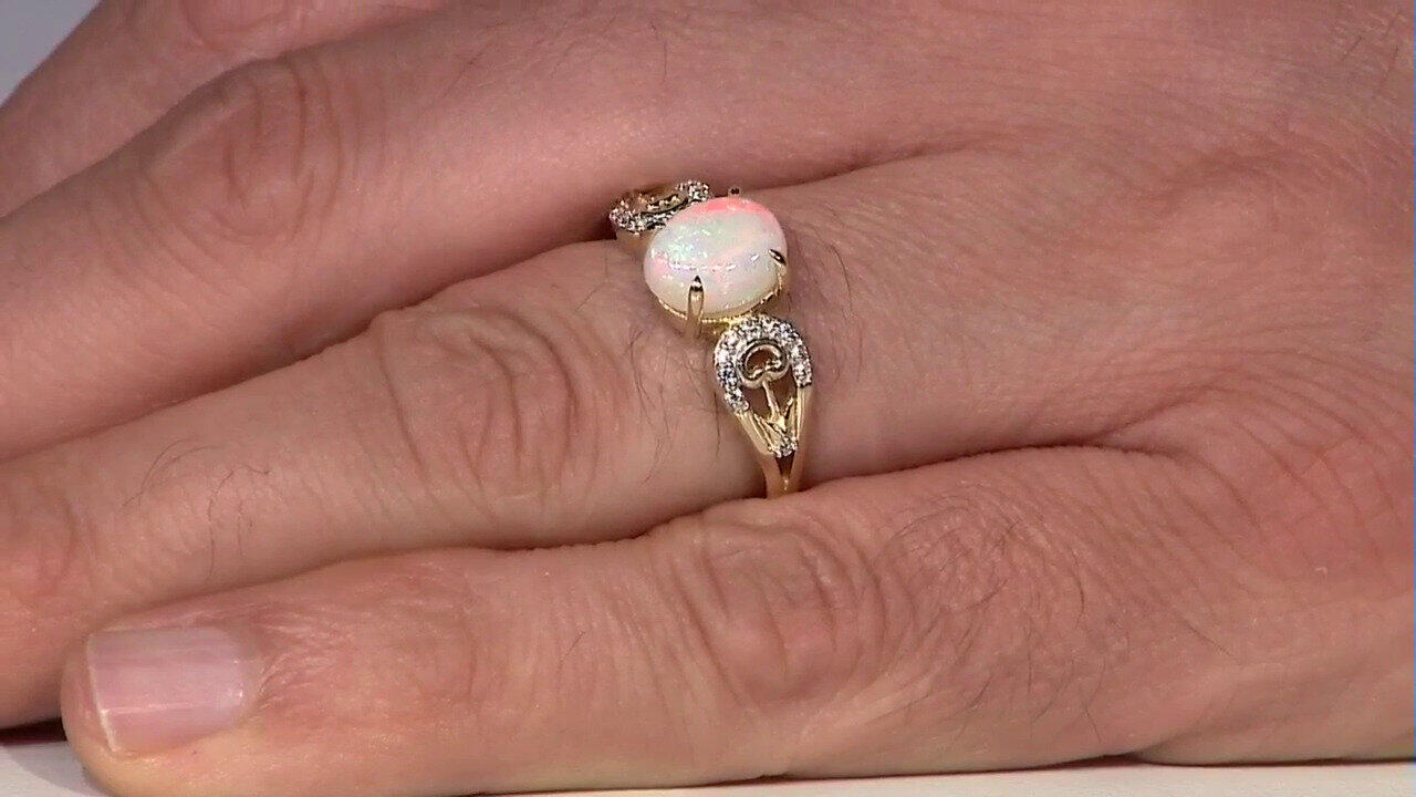 Video Anello in oro con Opale Bianco Brasiliano