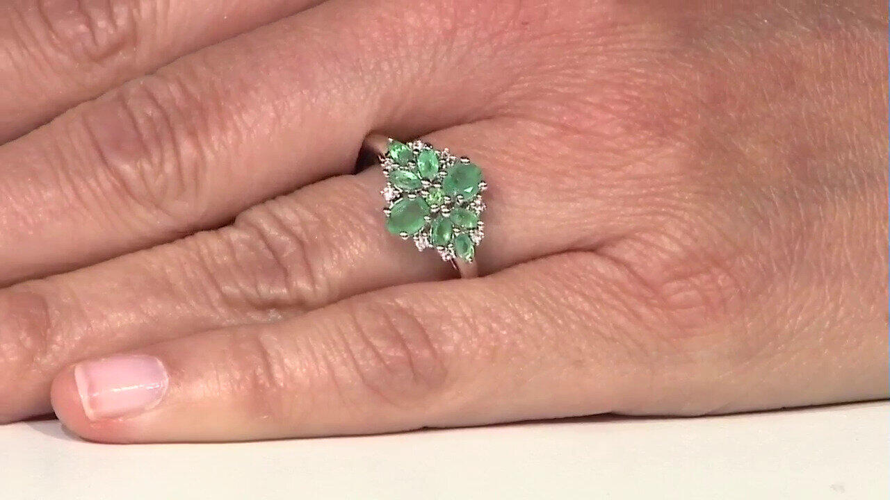 Video Bague en argent et Emeraude de Zambie