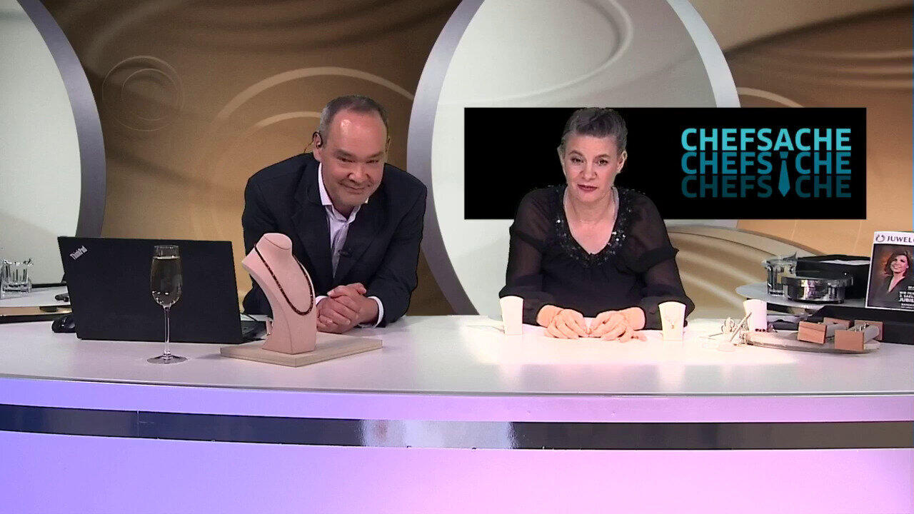 Video Anello in oro con Zaffiro Arancione Ban Ka Cha