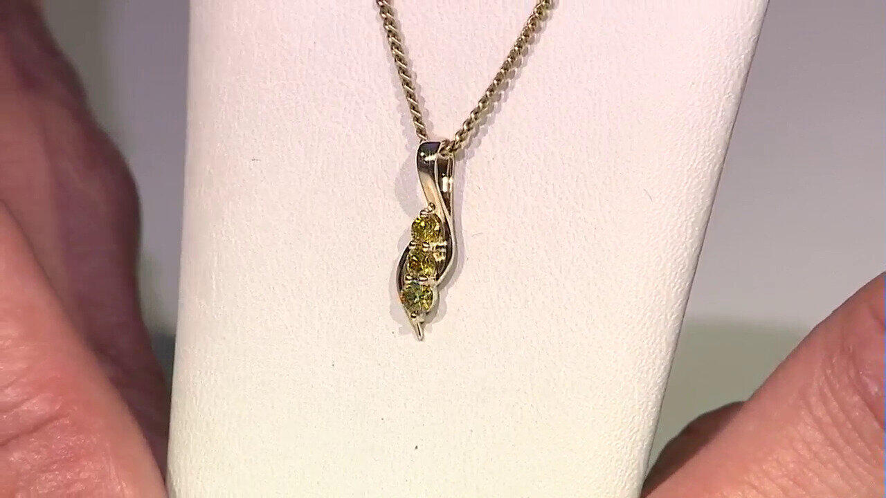Video 9K SI2 Yellow Diamond Gold Pendant