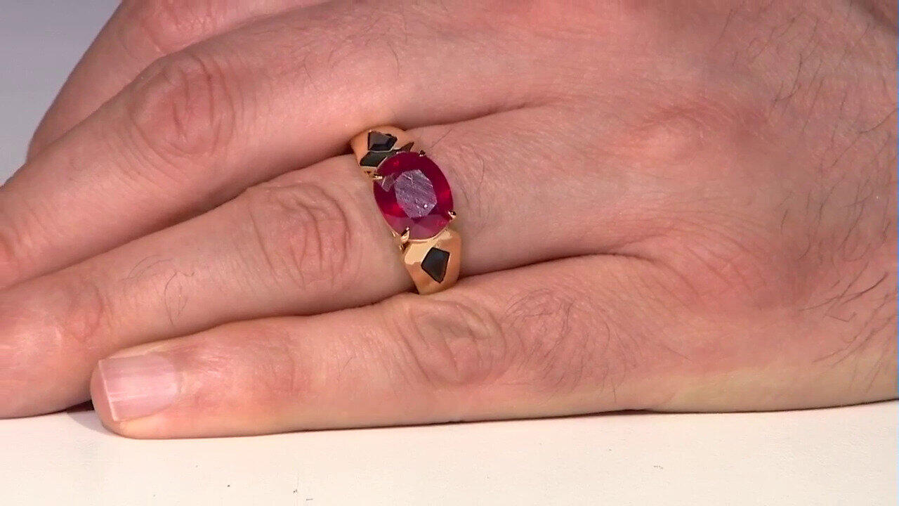 Video Madagascar Ruby Silver Ring (de Melo)