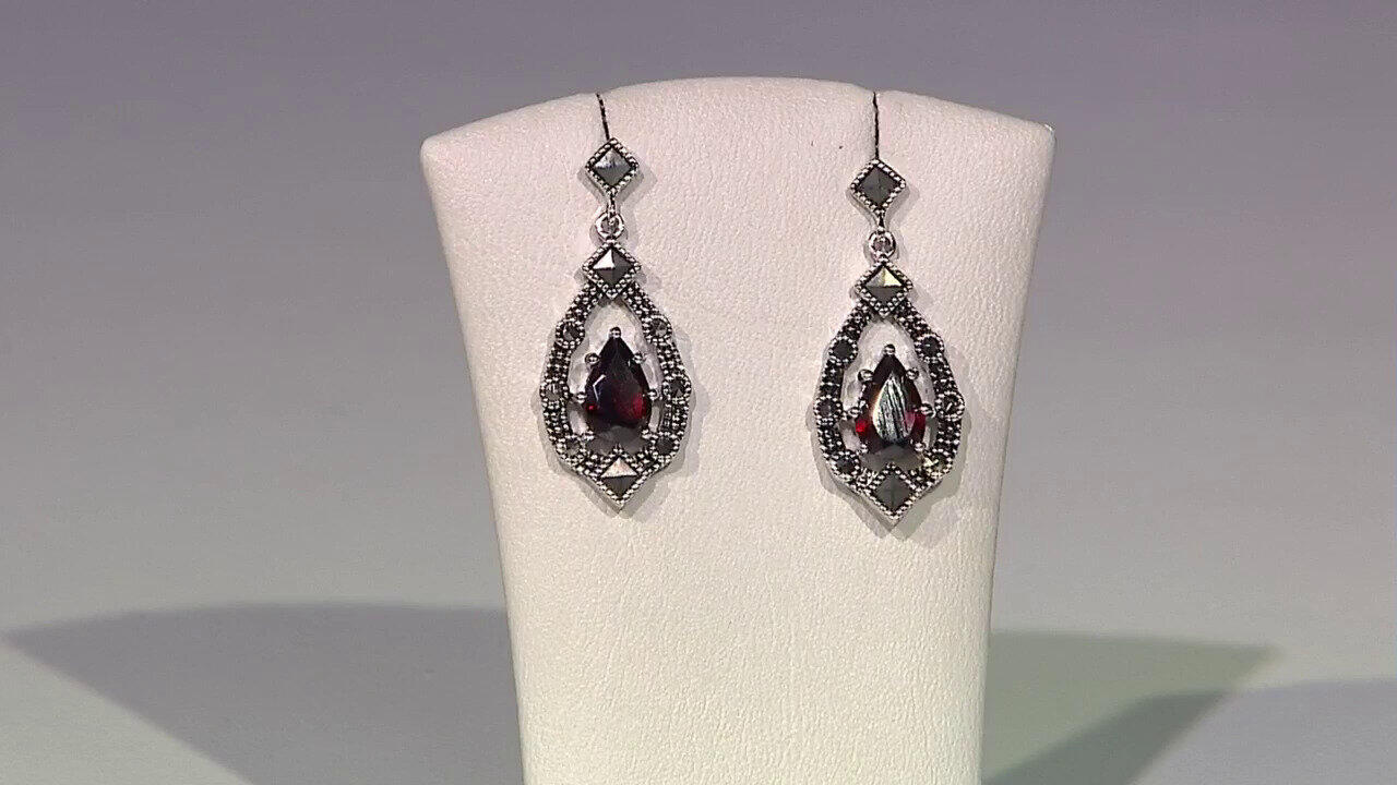 Video Boucles d'oreilles en argent et Grenat