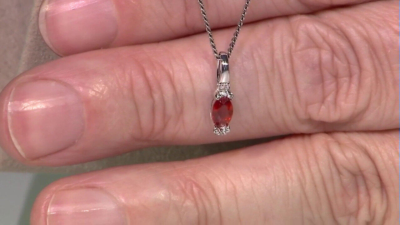Video Pendentif en argent et Rubis de Tanzanie