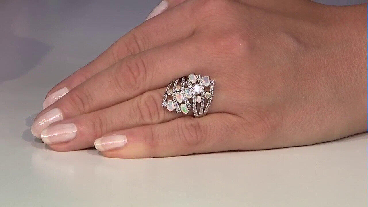 Video Anillo en plata con Ópalo de Welo