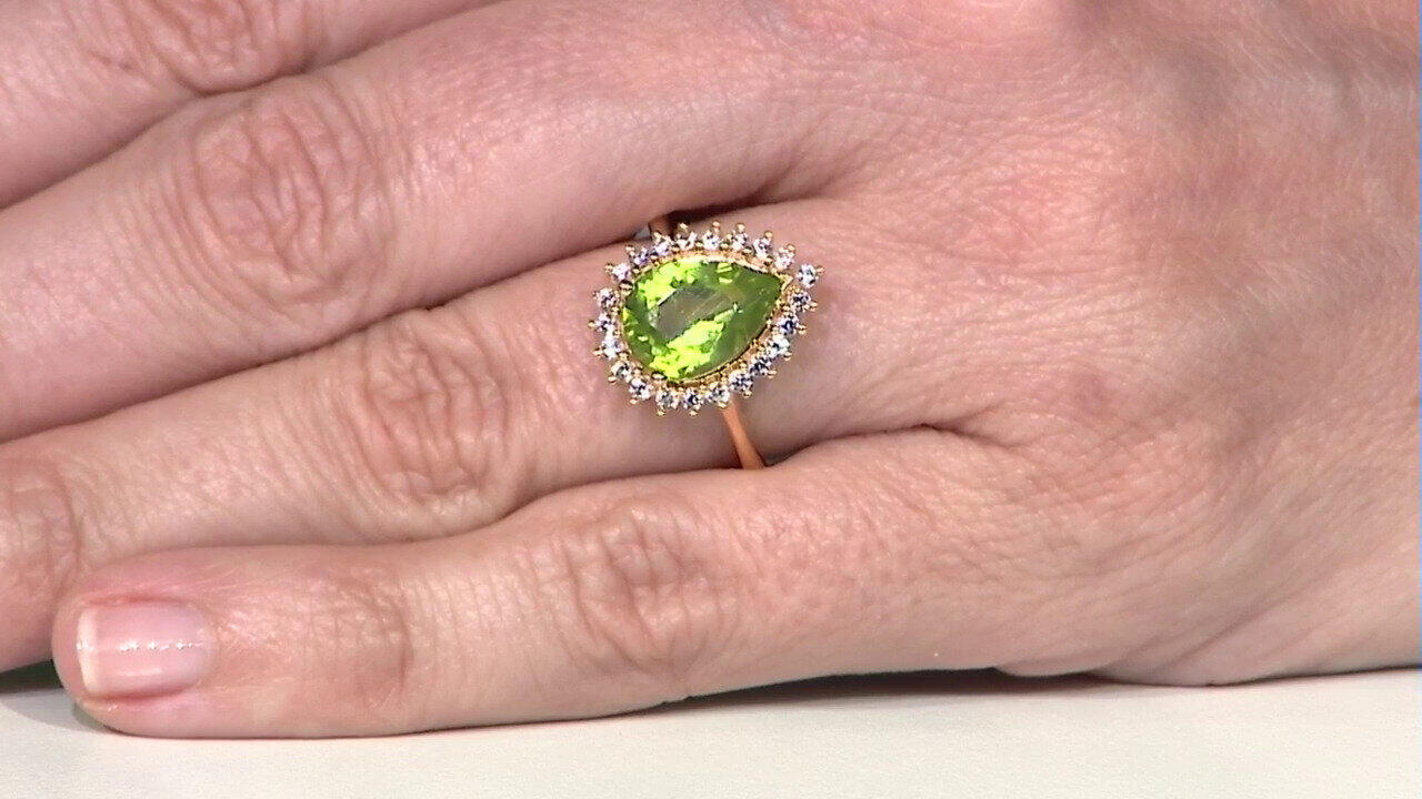 Video Anillo en plata con Peridoto