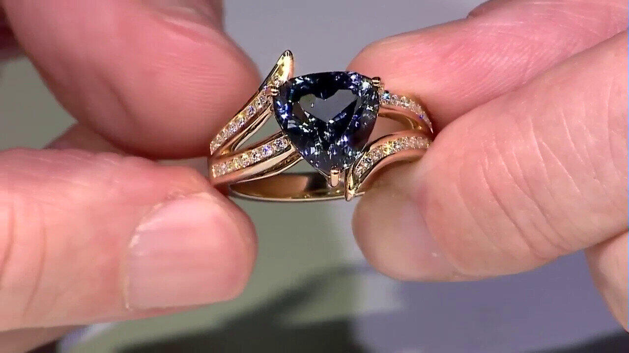 Video Anello in oro con Tormalina del Maine (de Melo)
