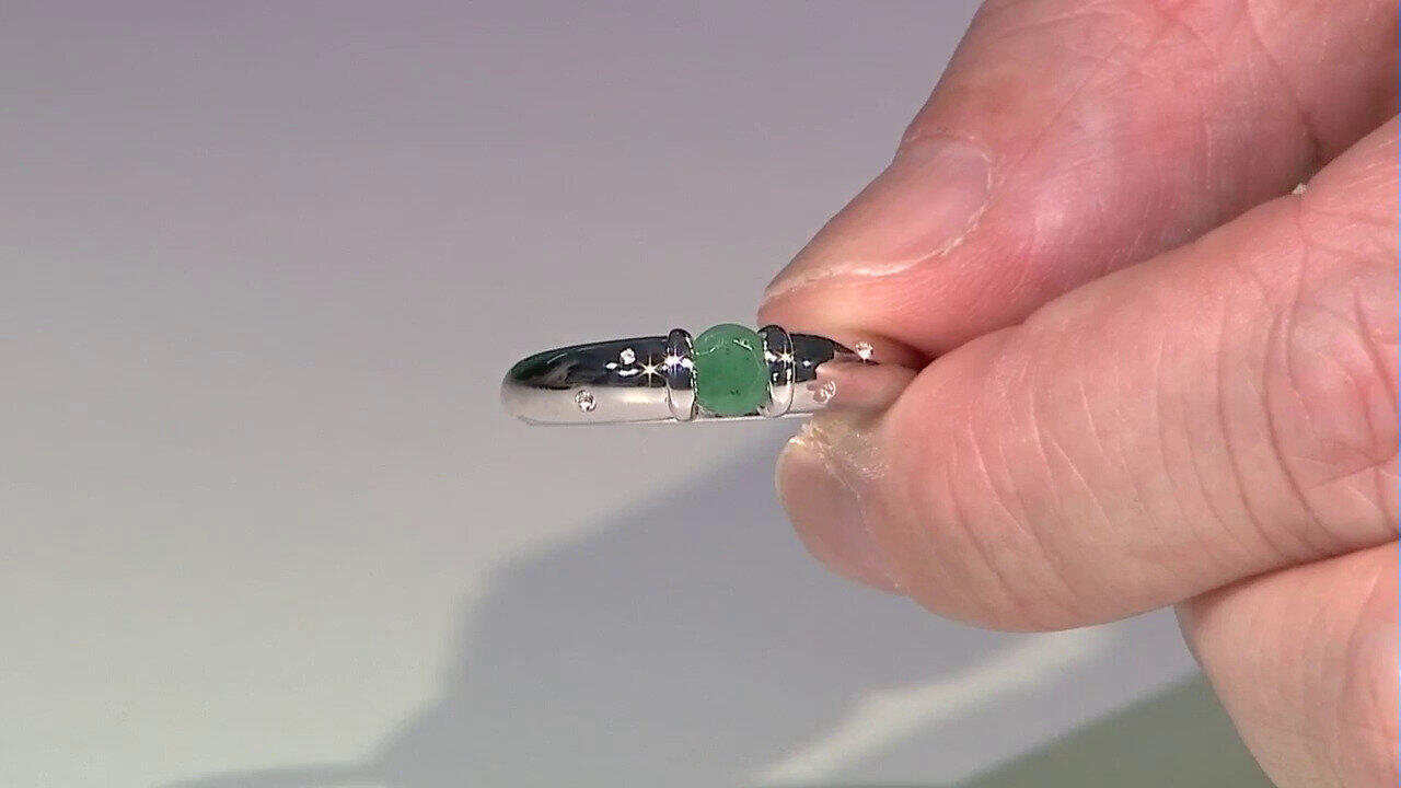 Video Zilveren ring met een Socoto smaragd