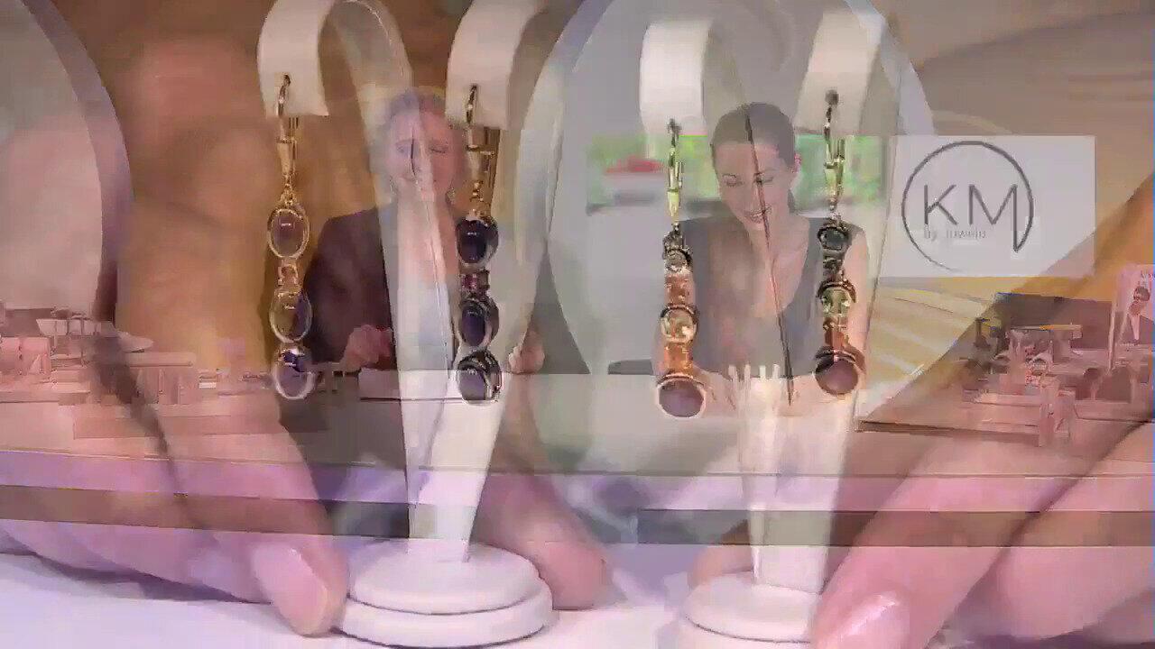 Video Amethyst Silver Earrings (KM by Juwelo)