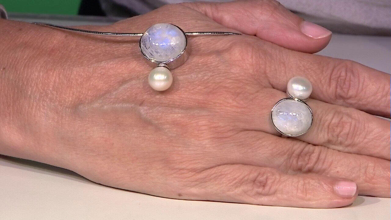 Visualizza l‘ultima asta di gioielli in Tv