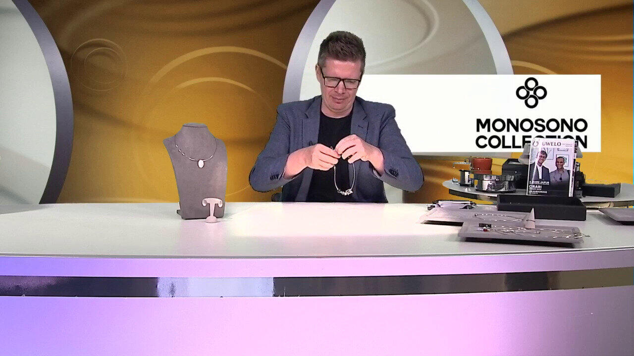 Video Zilveren hanger met een zwarte agaat (MONOSONO COLLECTION)