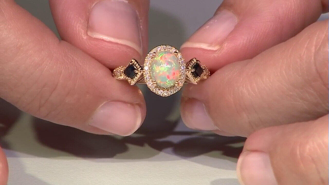 Video Bague en or et Opale Welo AAA (CIRARI)