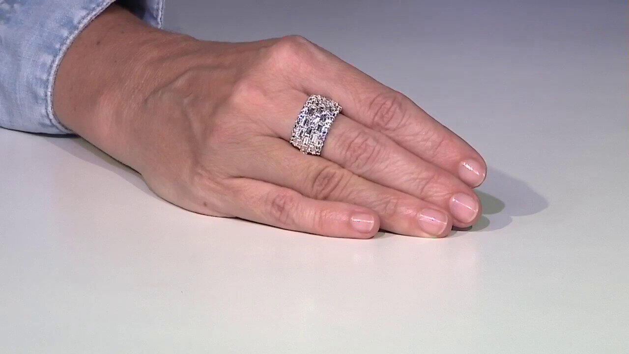 Video White Topaz Silver Ring