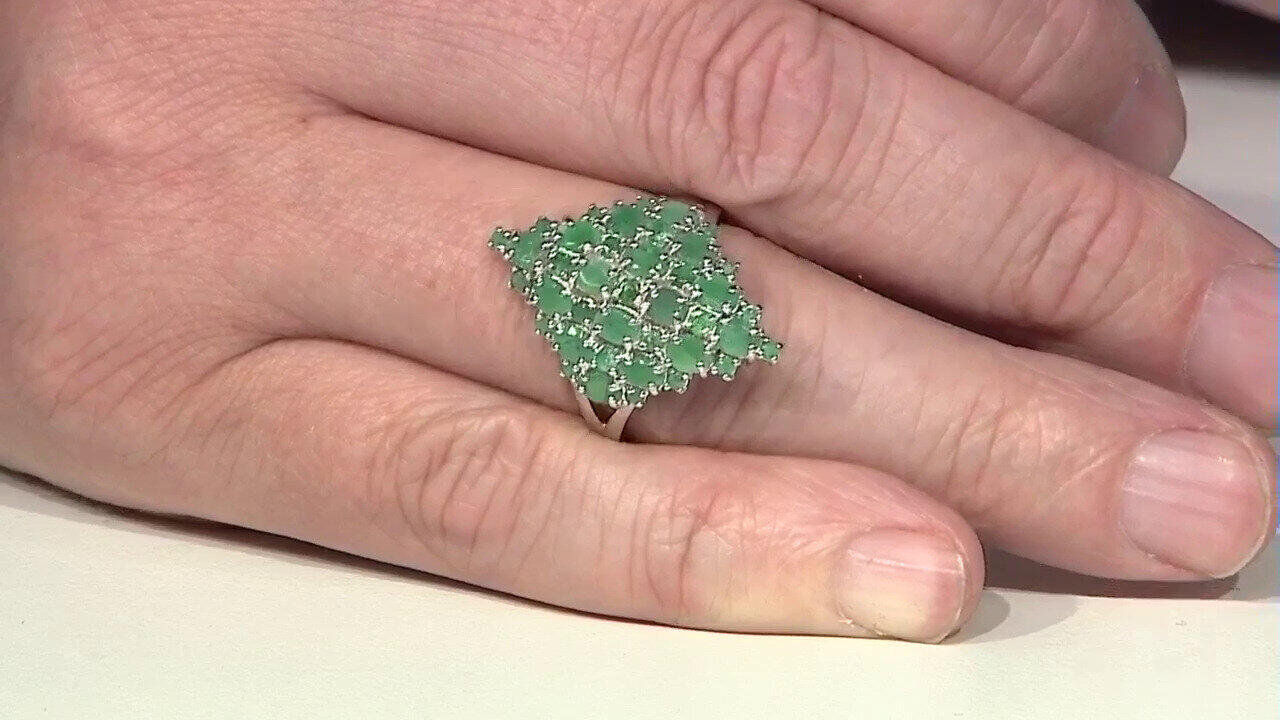 Video Brazilian Emerald Silver Ring
