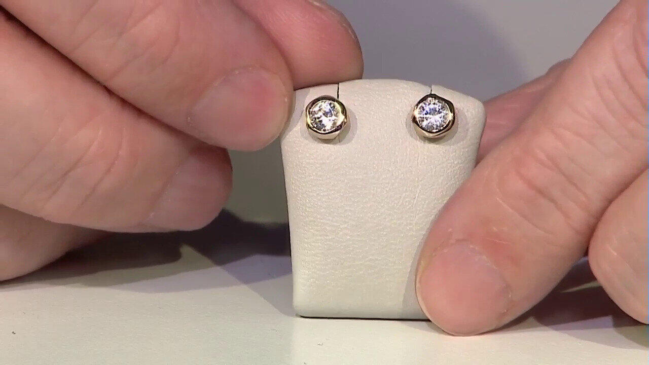 Video Orecchini in argento con Zircone