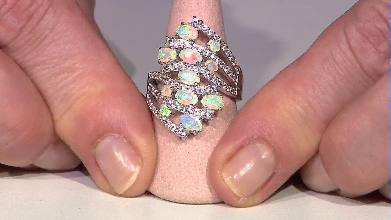 Video Anillo en plata con Ópalo de Welo