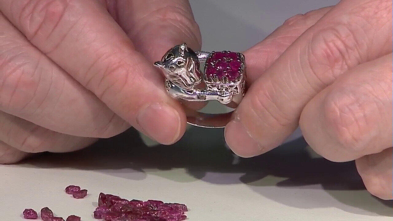 Video Burmesischer Rubin-Silberring (Gems en Vogue)