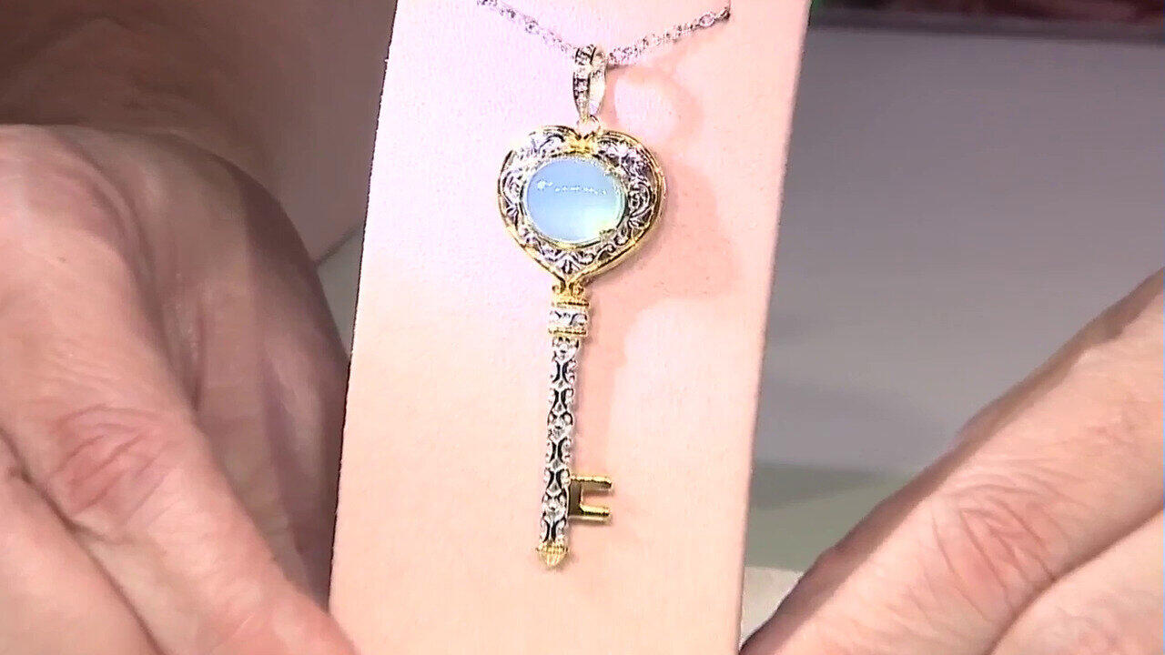 Video Blue Chalcedony Silver Necklace (Gems en Vogue)