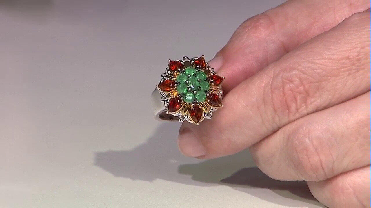 Video Anillo en plata con Esmeralda de Zambia (Gems en Vogue)