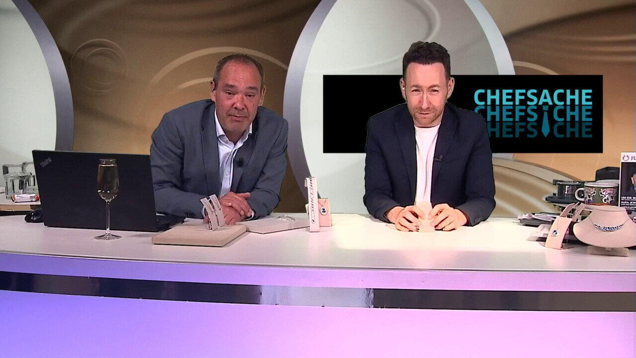 Video Ciondolo in argento con Danburite