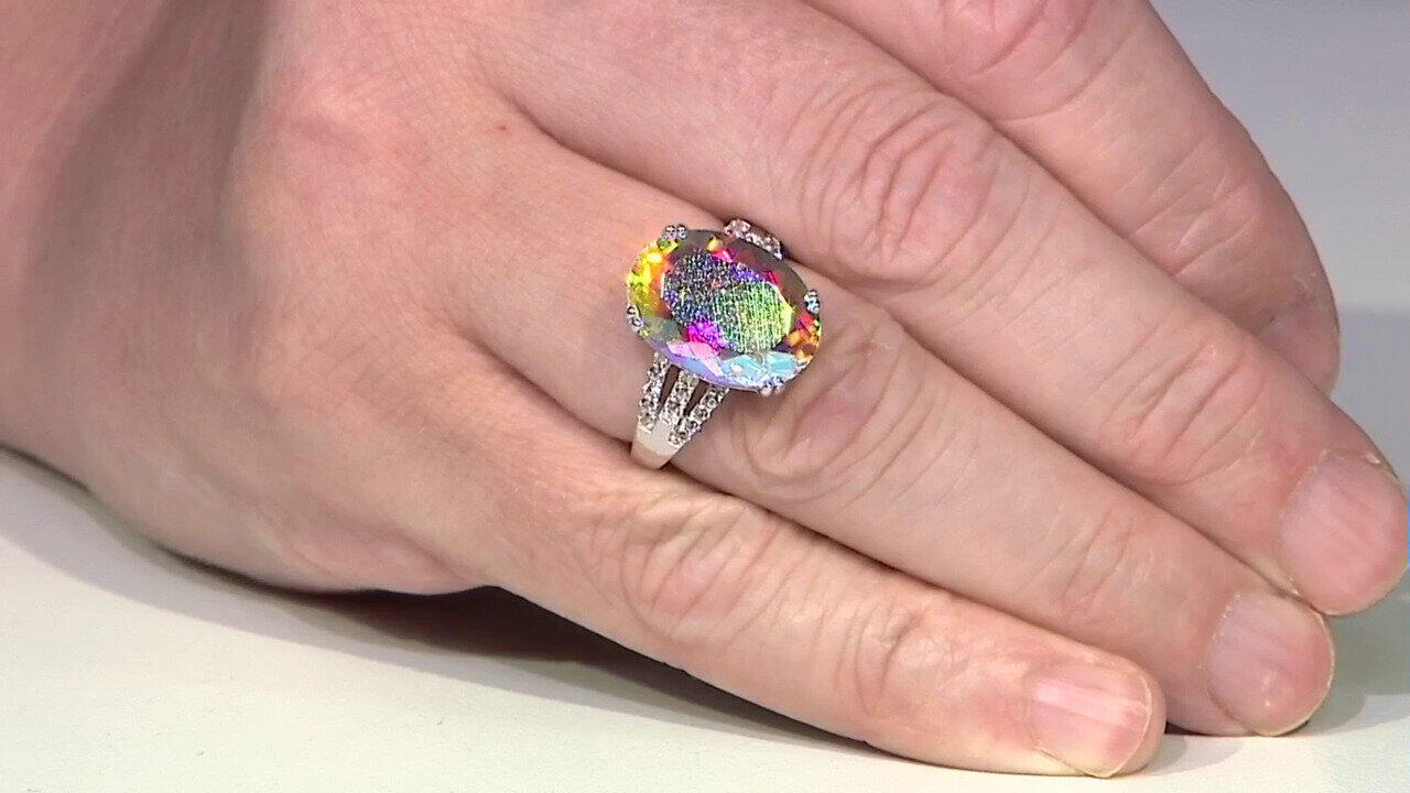 Video Zilveren ring met een maanlicht kwarts