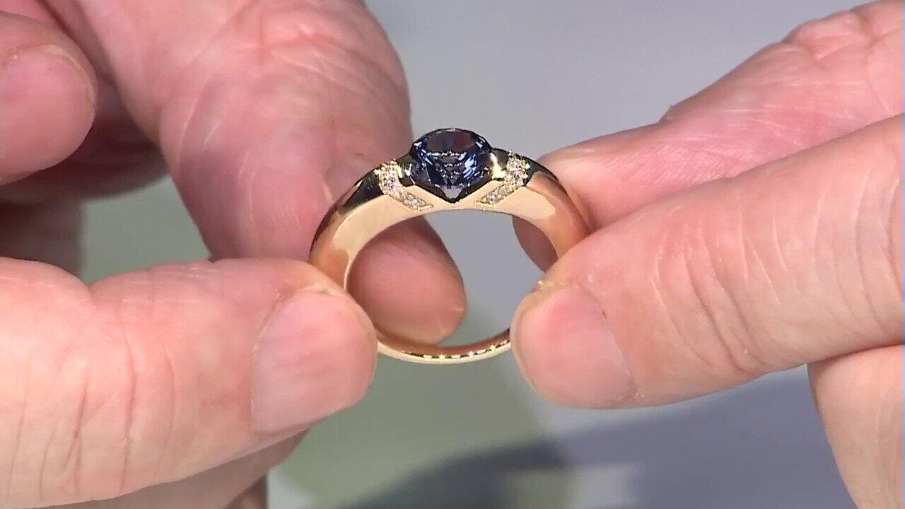 Video 14K Tunduru Spinel Gold Ring (de Melo)