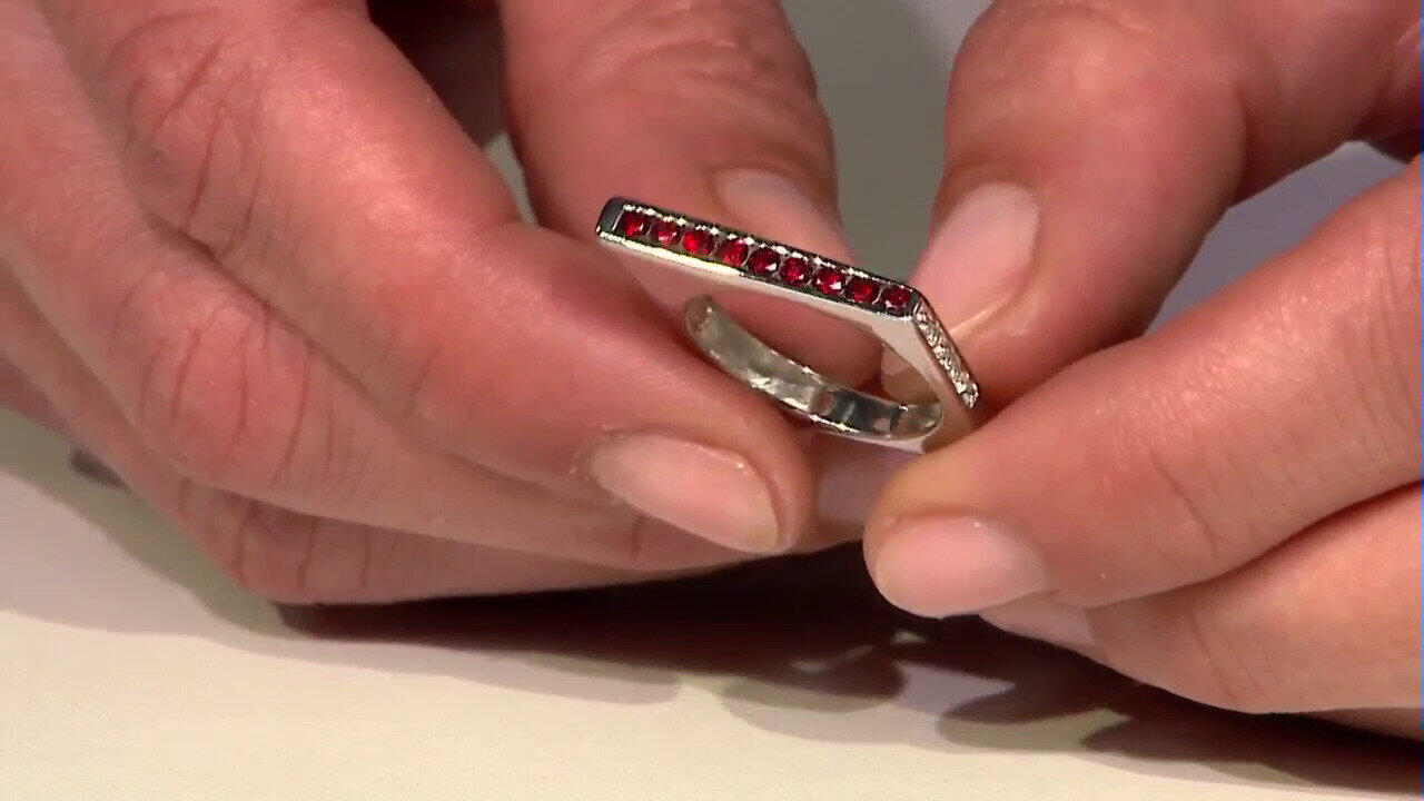 Video Noble Red Spinel Silver Ring