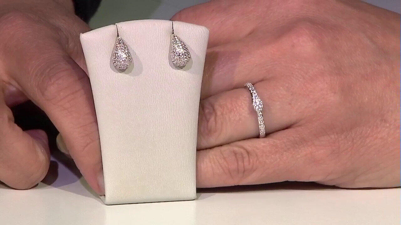 Video Anillo en plata con Zircón (Adela Silber)