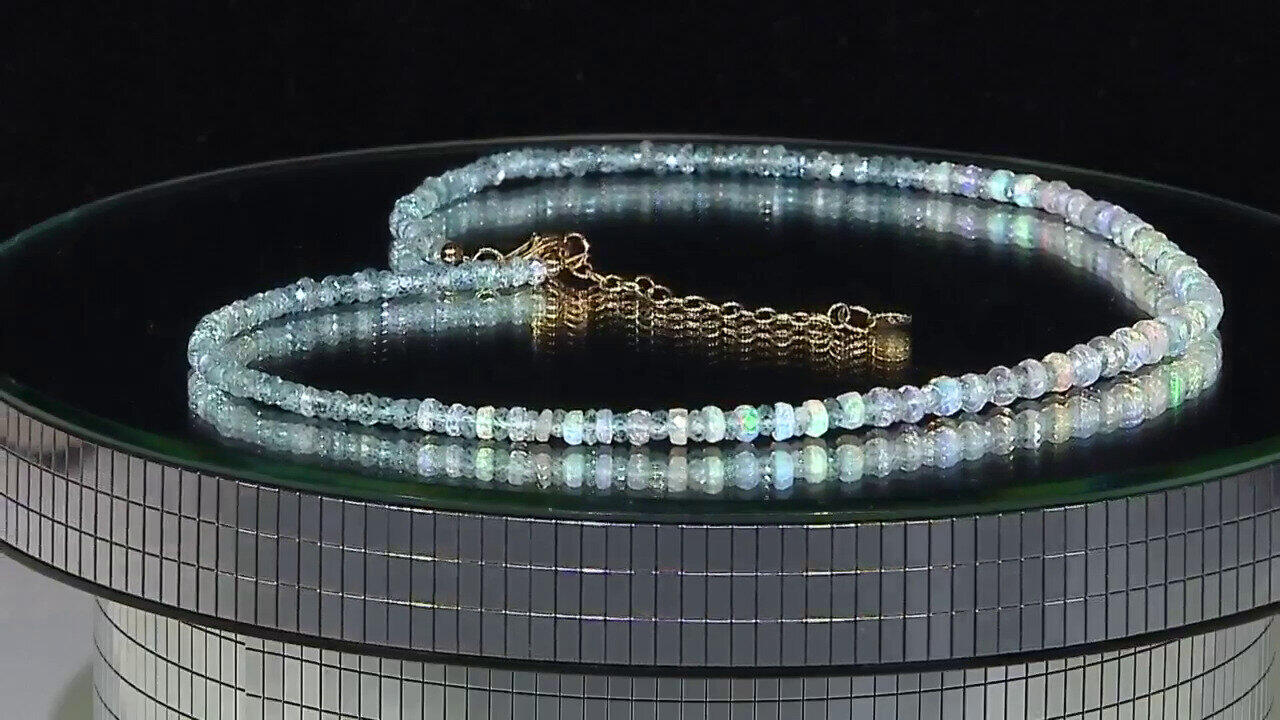 Video Collier en argent et Zircon de Ratanakiri