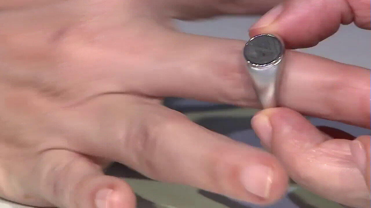 Video Bague en argent et Météorite d'Alétaï