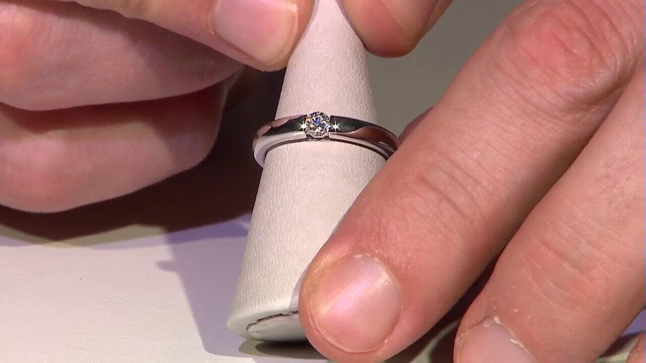 Video Anillo en oro con Diamante IF (D) (Annette)