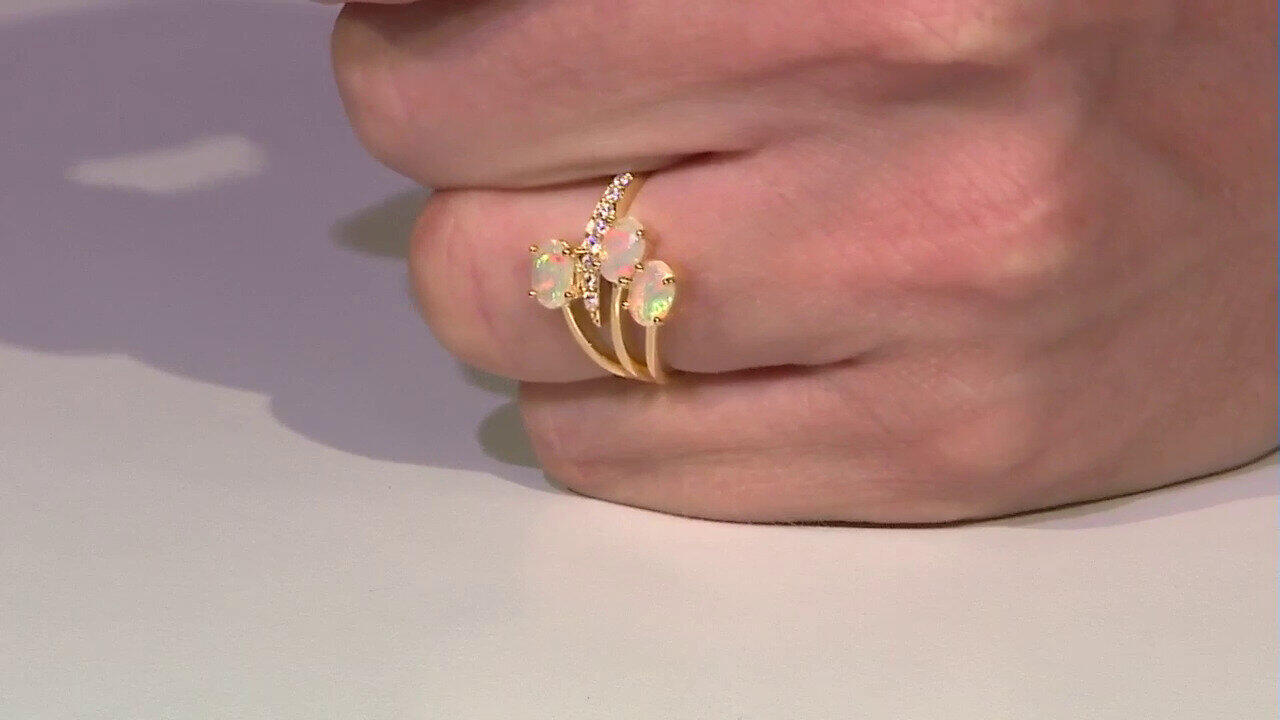 Video Anello in argento con Opale di Welo