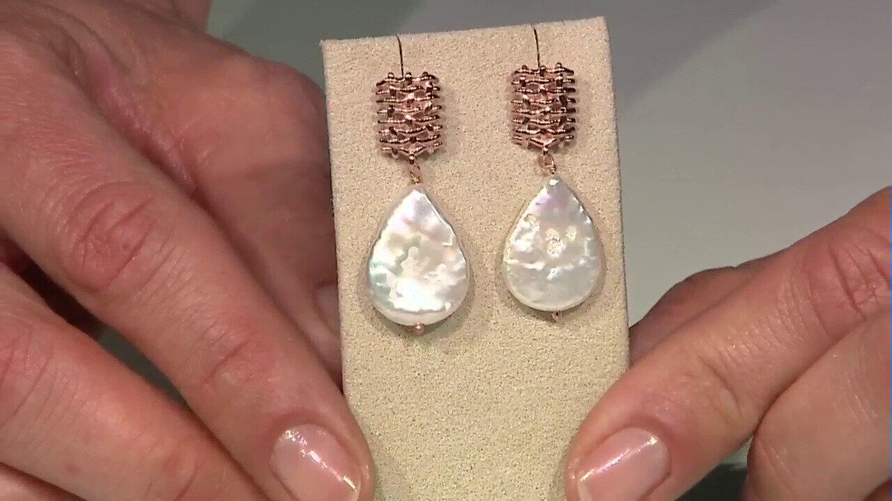 Video White Freshwater Pearl Silver Earrings (MONOSONO COLLECTION)