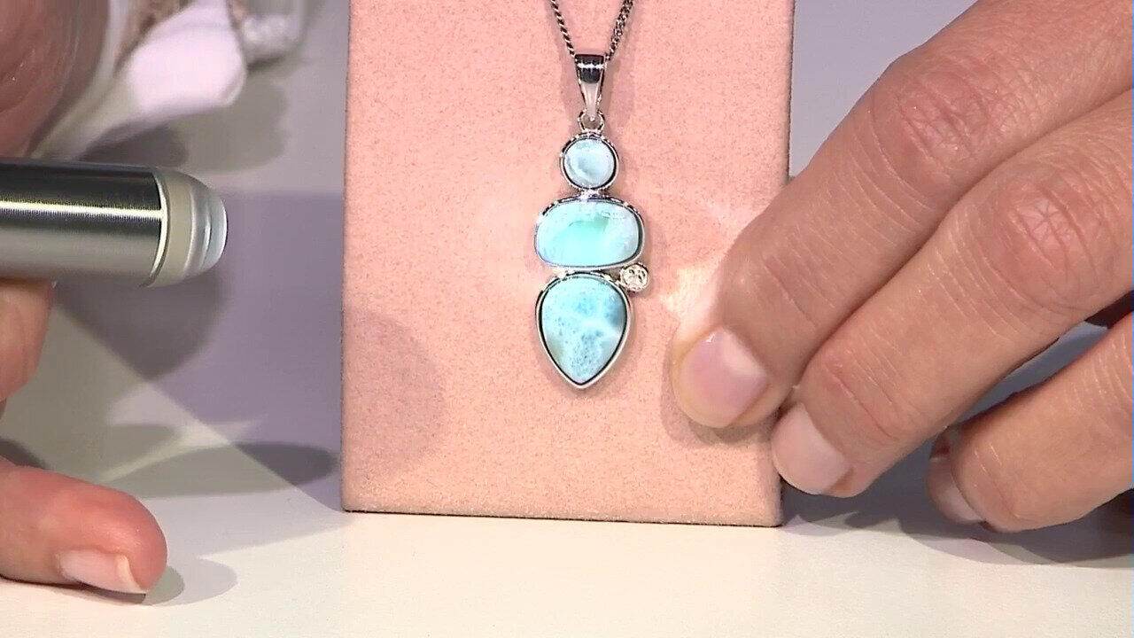 Video Pendentif en argent et Larimar