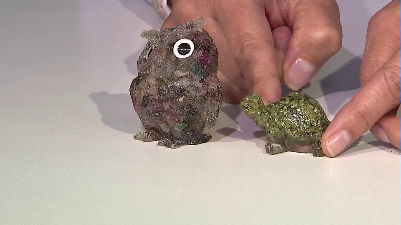 Video Turmalin-Eule und Peridot-Schildkröte