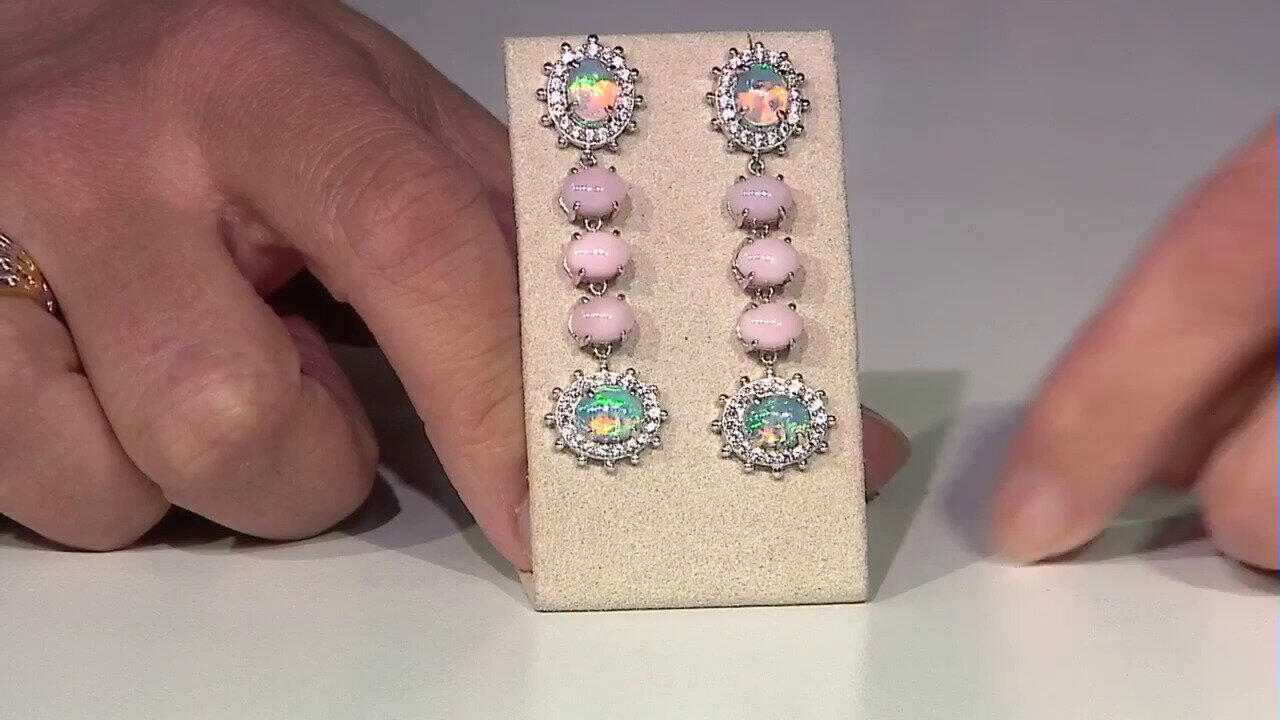 Video Zilveren oorbellen met Welo-opalen (Dallas Prince Designs)
