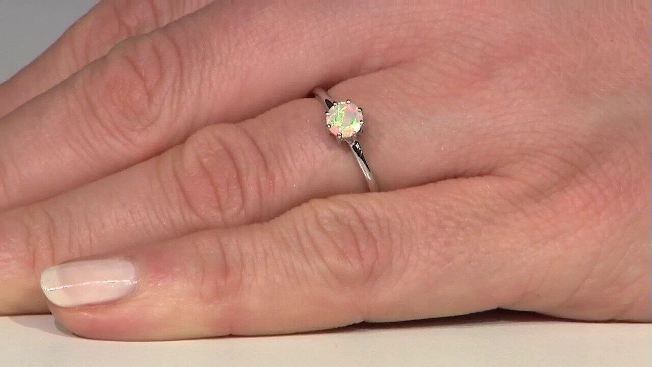 Video Anillo en plata con Ópalo de Welo