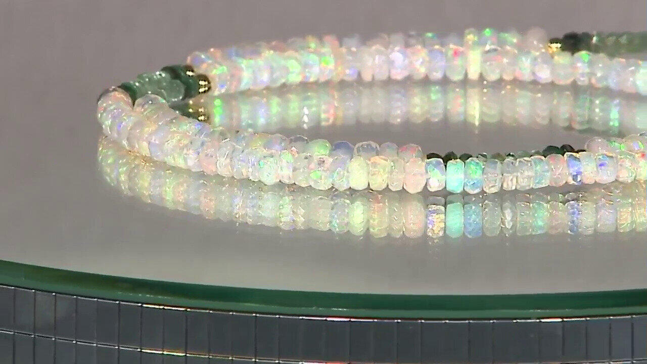 Video Welo Opal Silver Necklace (Riya)
