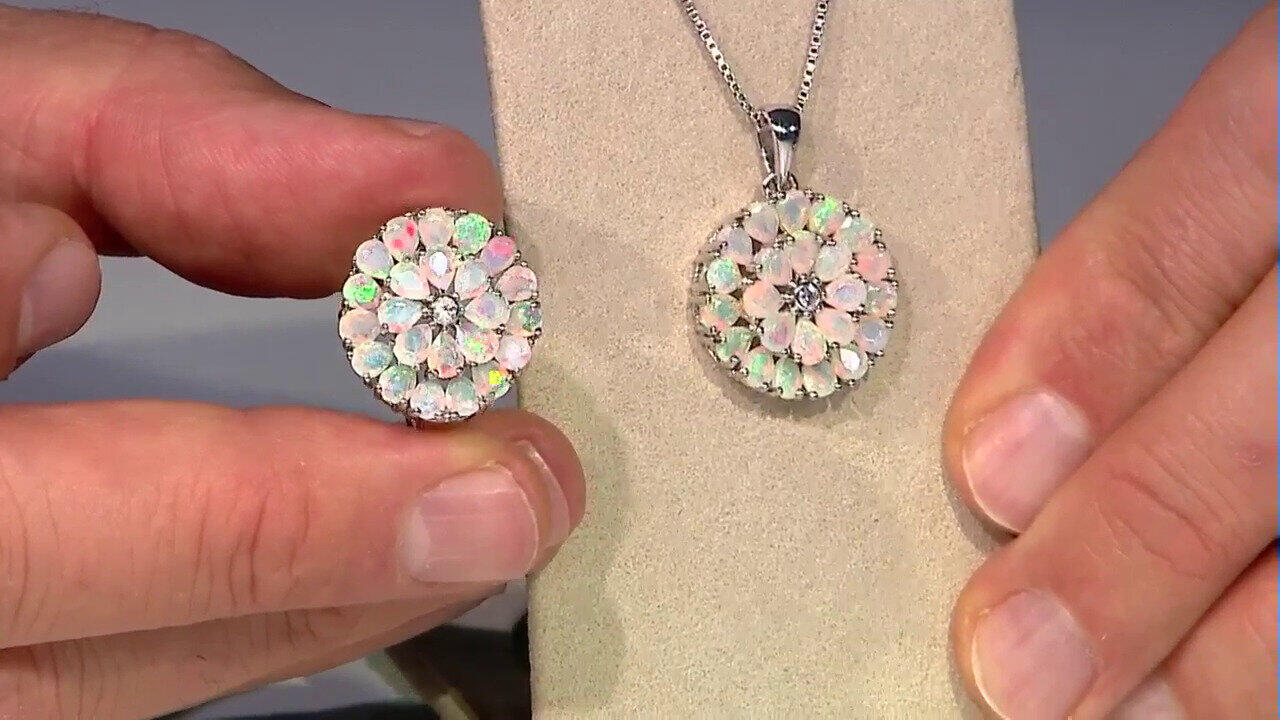 Video Anello in argento con Opale di Welo