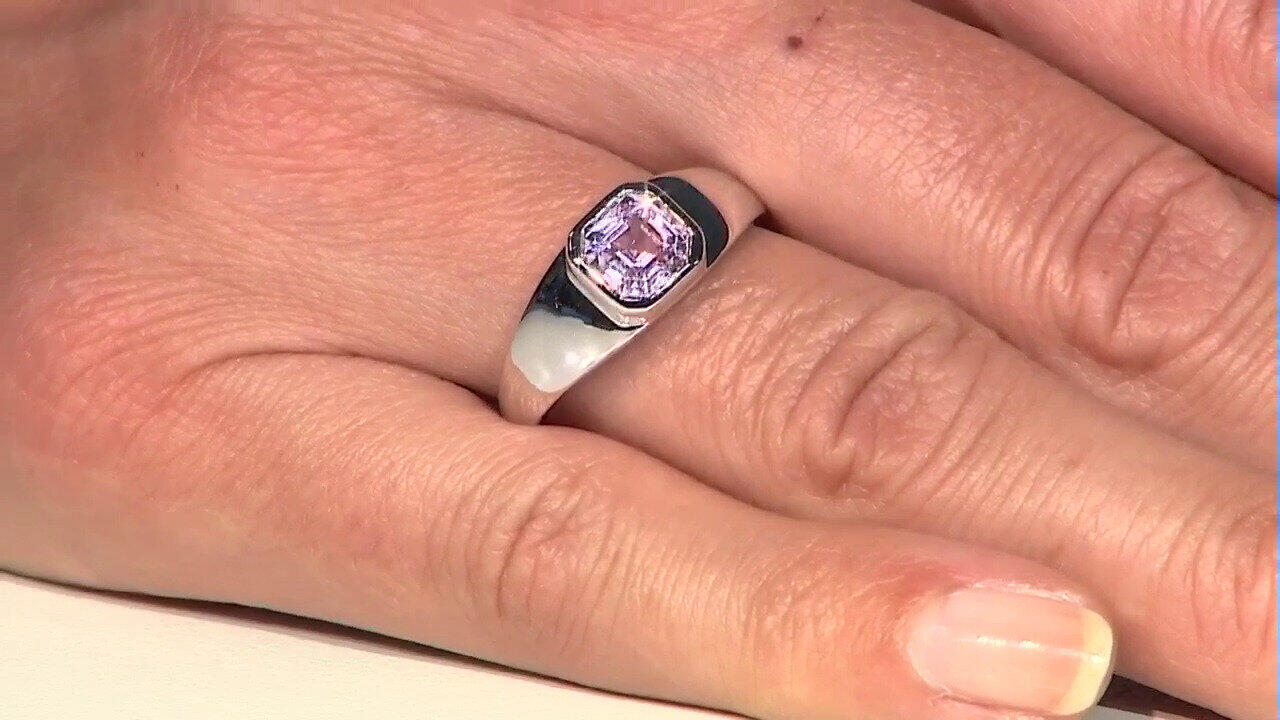 Voir l’enchère du bijou