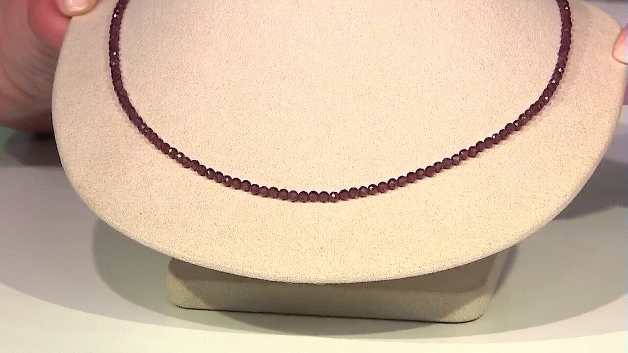 Video Collana in argento con Granato Mozambico