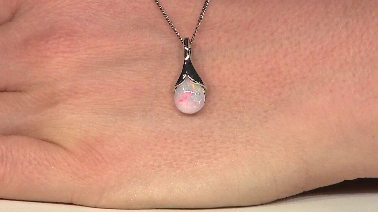 Video Welo Opal Silver Pendant
